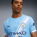 CAMISA PUMA MANCHESTER CITY I 2025/26 TORCEDOR