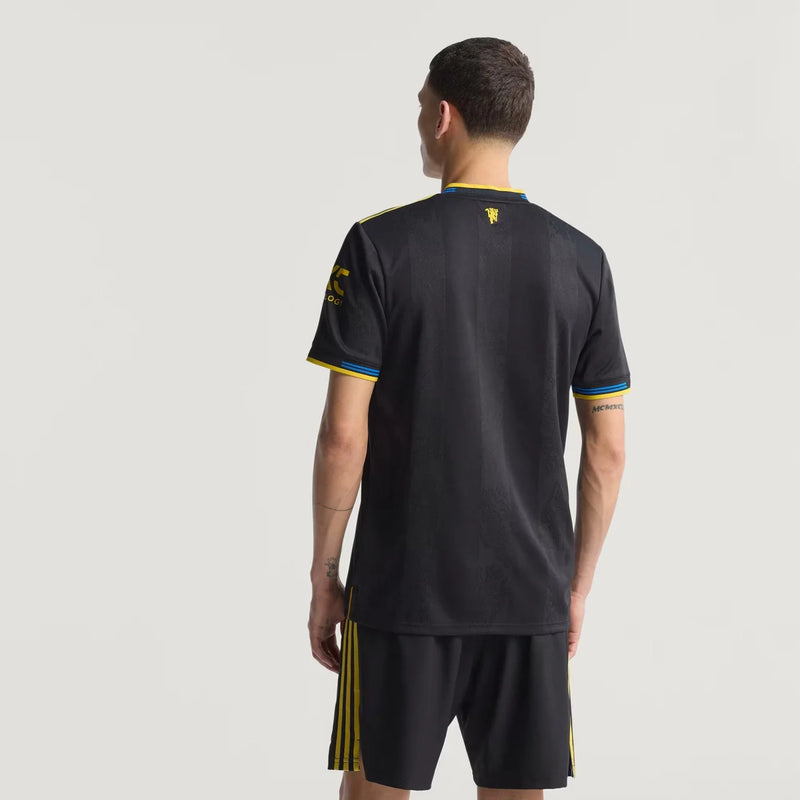 CAMISA ADIDAS MANCHESTER UNITED III 2025/26 TORCEDOR
