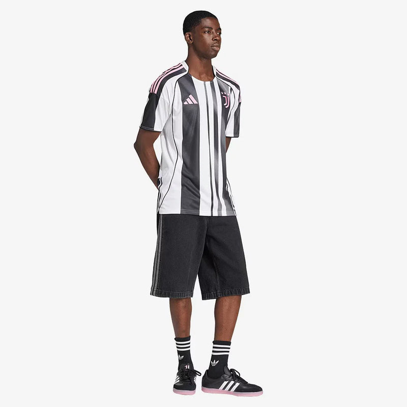 CAMISA ADIDAS JUVENTUS I 2025/26 TORCEDOR