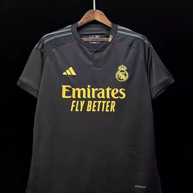CAMISA REAL MADRID lll 23/24 - VERSÃO RETRÔ