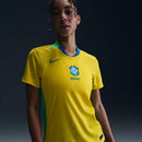 CAMISA FEMININA NIKE BRASIL I 2025/26